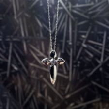 엘리오라 백금 십자가 목걸이